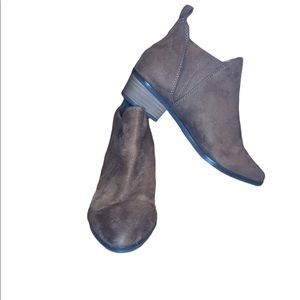 American Eagle Booties